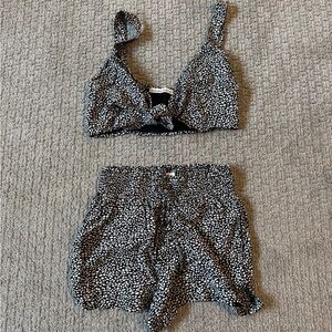 Abercrombie Black and White Two-Piece Set